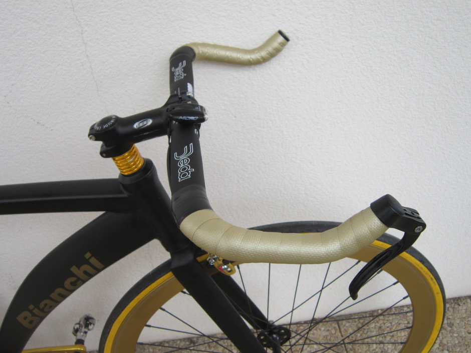 fixie gold white