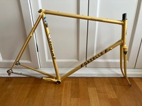 1979 Gazelle Champion Mondial A-Frame