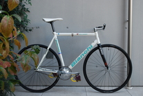 Bianchi pista concept white