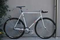 makino njs White Lame 57 photo