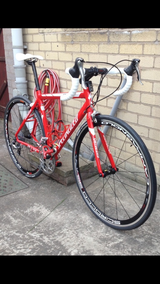 2006 Specialized Allez Elite 54cm Pedal Room